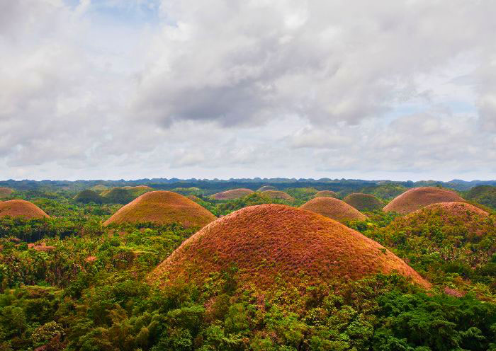  Chocolate Hills